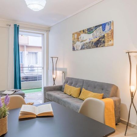 Colourful Artistic Apart 100Mbps Center Of Atena Exterior foto